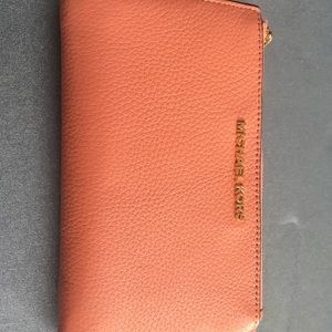 Michael Kors Wristlet